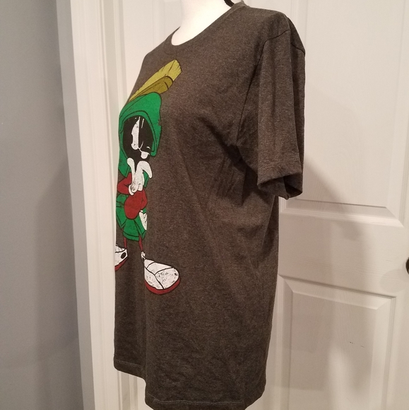 MARVIN THE MARTIAN LOONEY TUNES COLLECTORS TEE. BRIGHT DISTRESSED GRAPHICS. NBW. - Picture 2 of 4